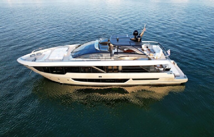 Riva 102′ Corsaro Super