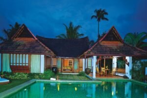hotels in Kumarakom
